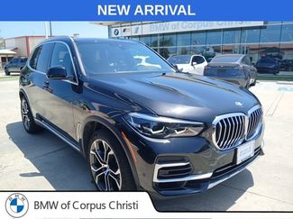 Used 2022 BMW X5 xDrive40i w/ Premium Package AWD/4WD video 1