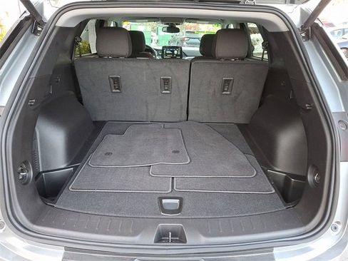 Used 2025 Chevrolet Blazer LT w/ Convenience Package image 29