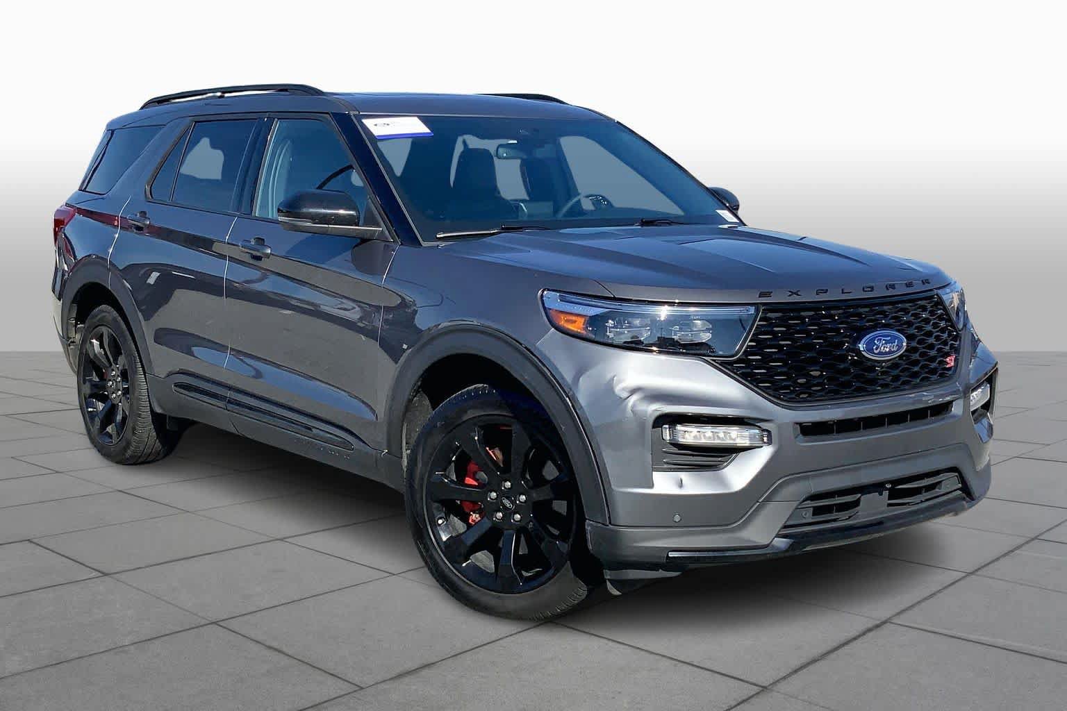 Used 2023 Ford Explorer ST w/ Equipment Group 401A AWD/4WD image 3