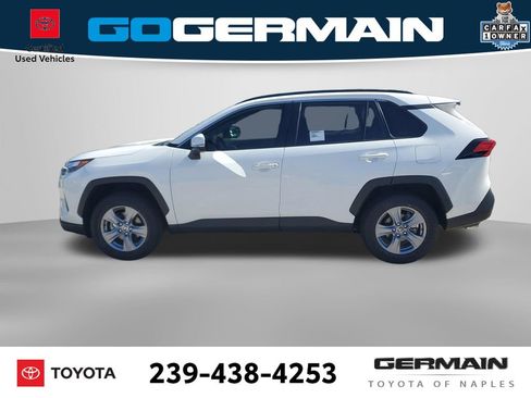 Used 2025 Toyota RAV4 XLE w/ Convenience Package AWD/4WD image 11