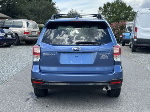 Used 2018 Subaru Forester 2.5i Premium w/ All-Weather Package AWD/4WD image 4