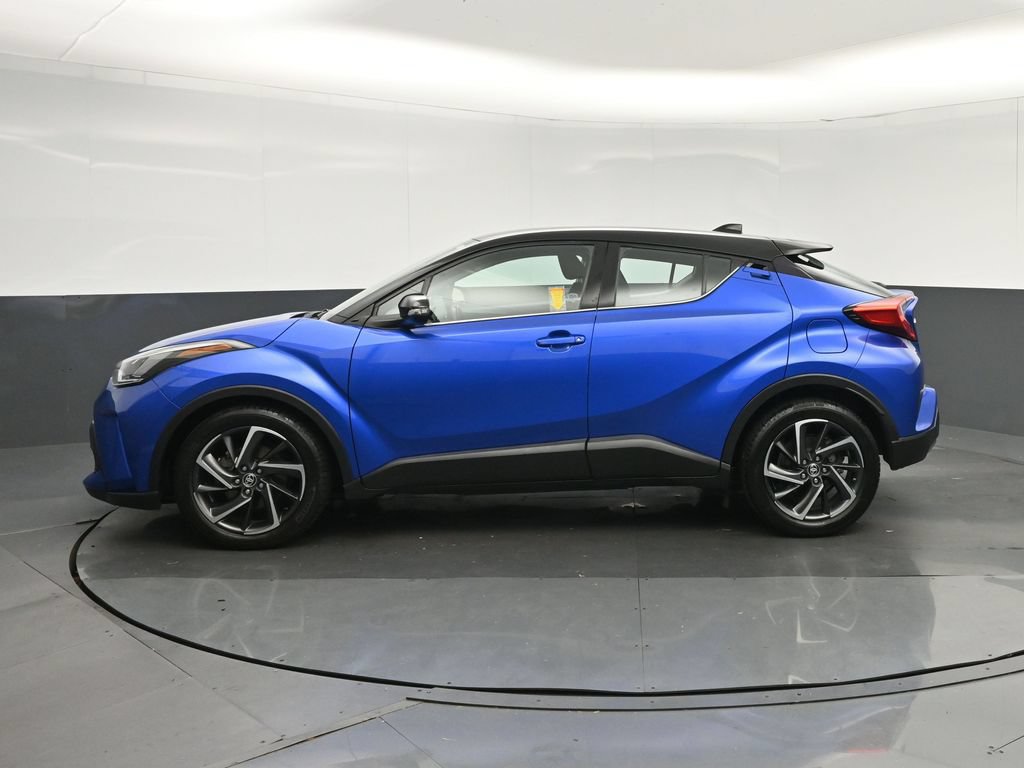 Used 2021 Toyota C-HR Limited FWD image 4