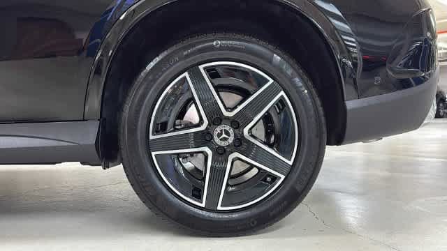 Certified 2026 Mercedes-Benz GLC 300 4MATIC image 11