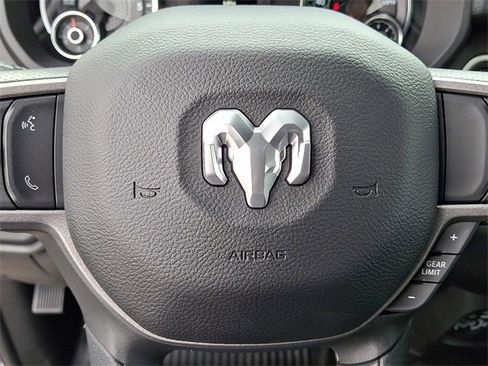 Used 2024 RAM 2500 Tradesman w/ Chrome Appearance Group image 20