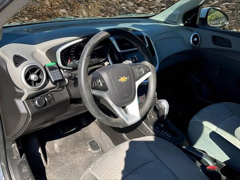 Used 2020 Chevrolet Sonic LT image 12