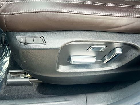 Used 2025 MAZDA CX-5 Signature image 22