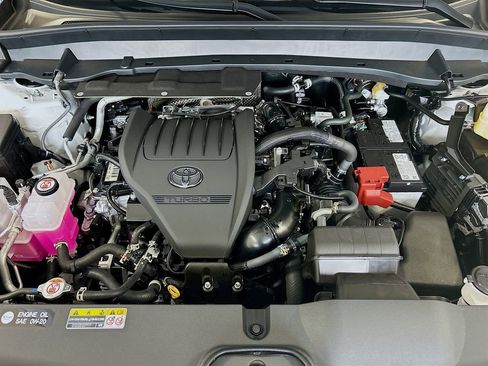 New 2026 Toyota Grand Highlander FWD image 28