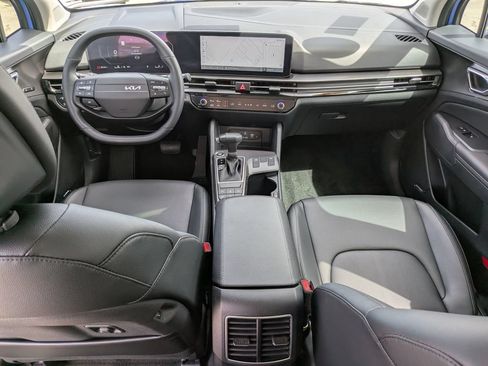 Certified 2026 Kia Sportage SX FWD image 15