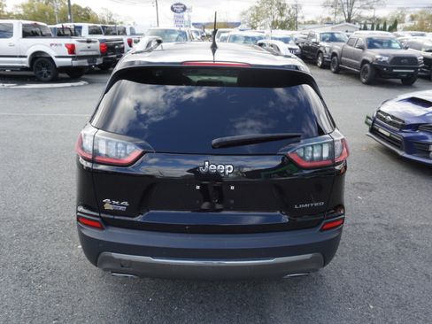 Used 2019 Jeep Cherokee Limited image 6