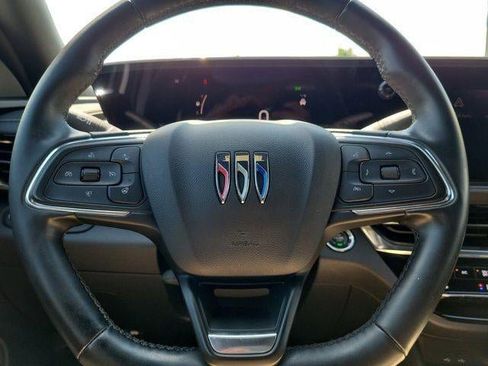 Used 2024 Buick Envista Avenir FWD image 22