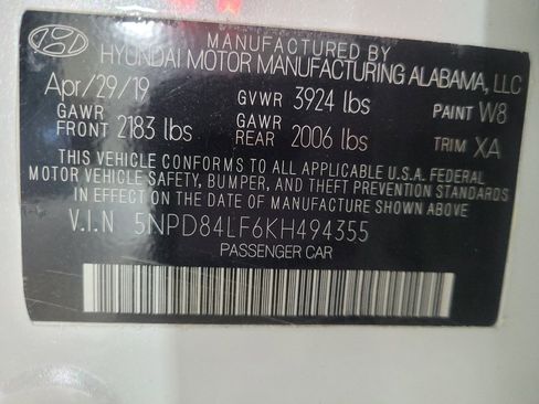 Used 2019 Hyundai Elantra Limited FWD image 33