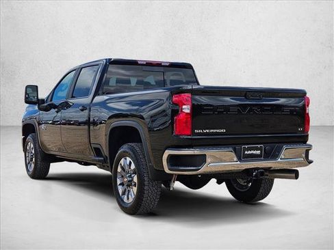 New 2026 Chevrolet Silverado 2500 LT w/ Texas Edition AWD/4WD image 9