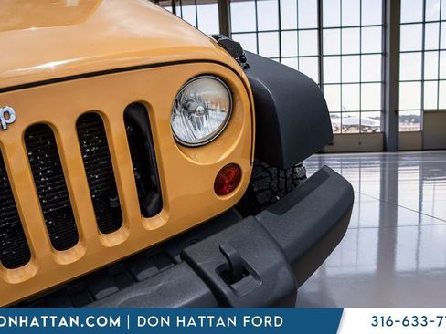 Used 2013 Jeep Wrangler Unlimited Sport AWD/4WD image 33