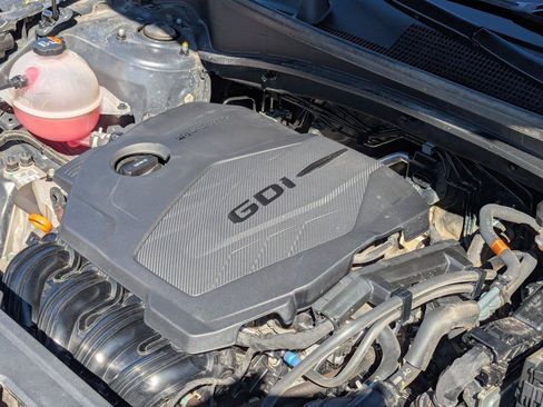 Used 2024 Kia Sportage EX FWD image 40