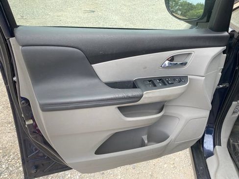 Used 2015 Honda Odyssey EX-L image 11