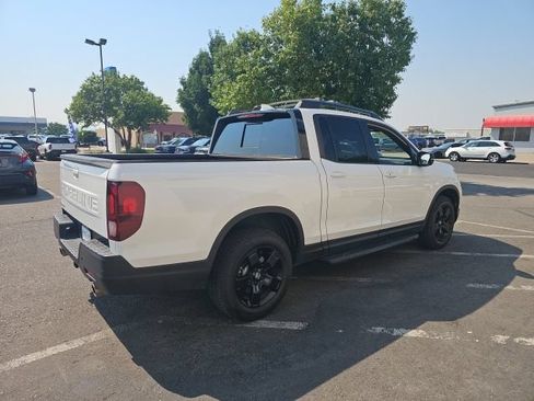 Used 2024 Honda Ridgeline Black Edition image 5