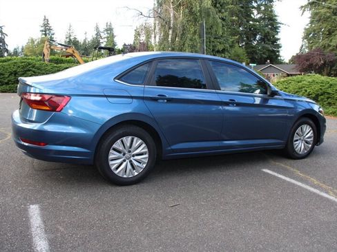 Used 2019 Volkswagen Jetta S FWD image 3