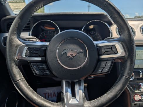 Used 2016 Ford Mustang Premium RWD image 23