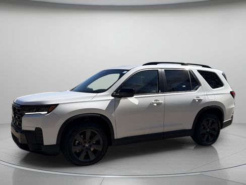 New 2026 Honda Pilot Sport image 2