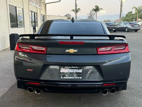 Used 2017 Chevrolet Camaro SS image 3