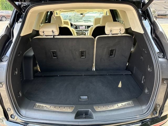 Used 2023 Buick Enclave Avenir w/ Avenir Technology Package FWD image 28