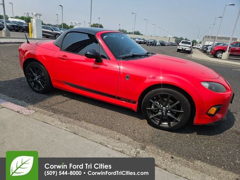 Used 2013 MAZDA MX-5 Miata Club RWD image 3