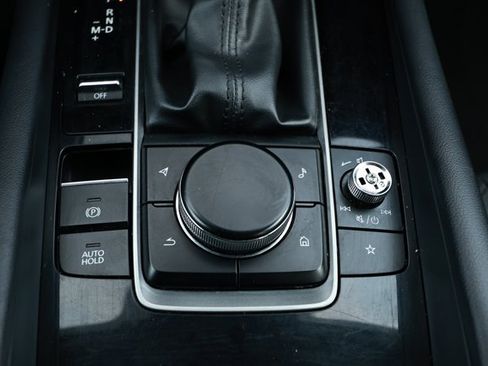Used 2024 MAZDA MAZDA3 s FWD image 19