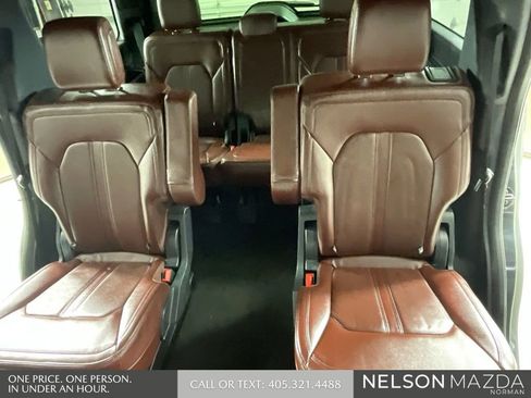 Used 2022 Ford Expedition Limited RWD image 27