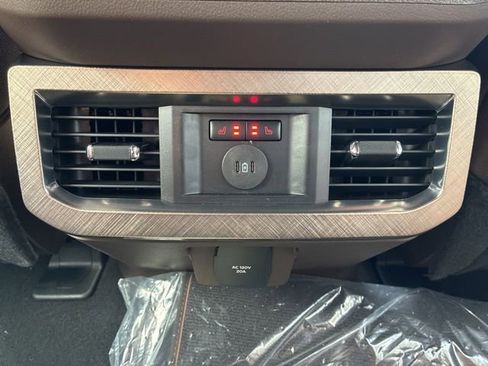 New 2026 Ford F250 King Ranch w/ FX4 Off-Road Package image 27