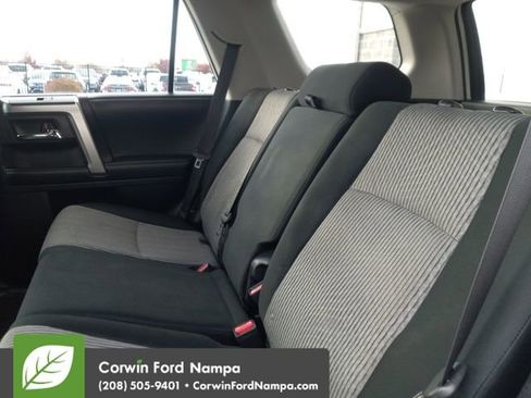 Used 2017 Toyota 4Runner SR5 image 25