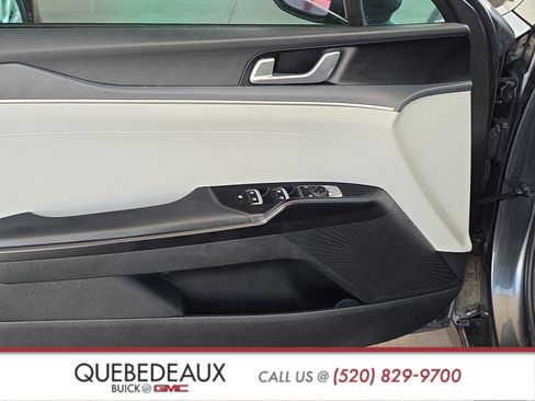 Used 2022 Kia K5 LXS FWD image 9