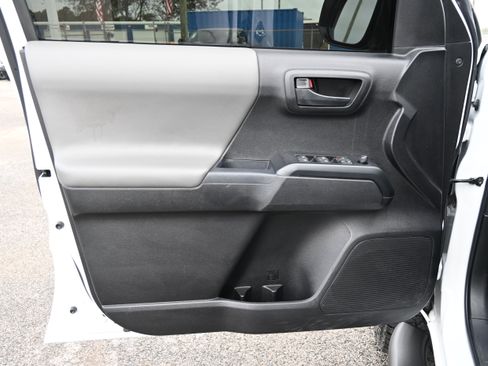 Used 2023 Toyota Tacoma SR image 13