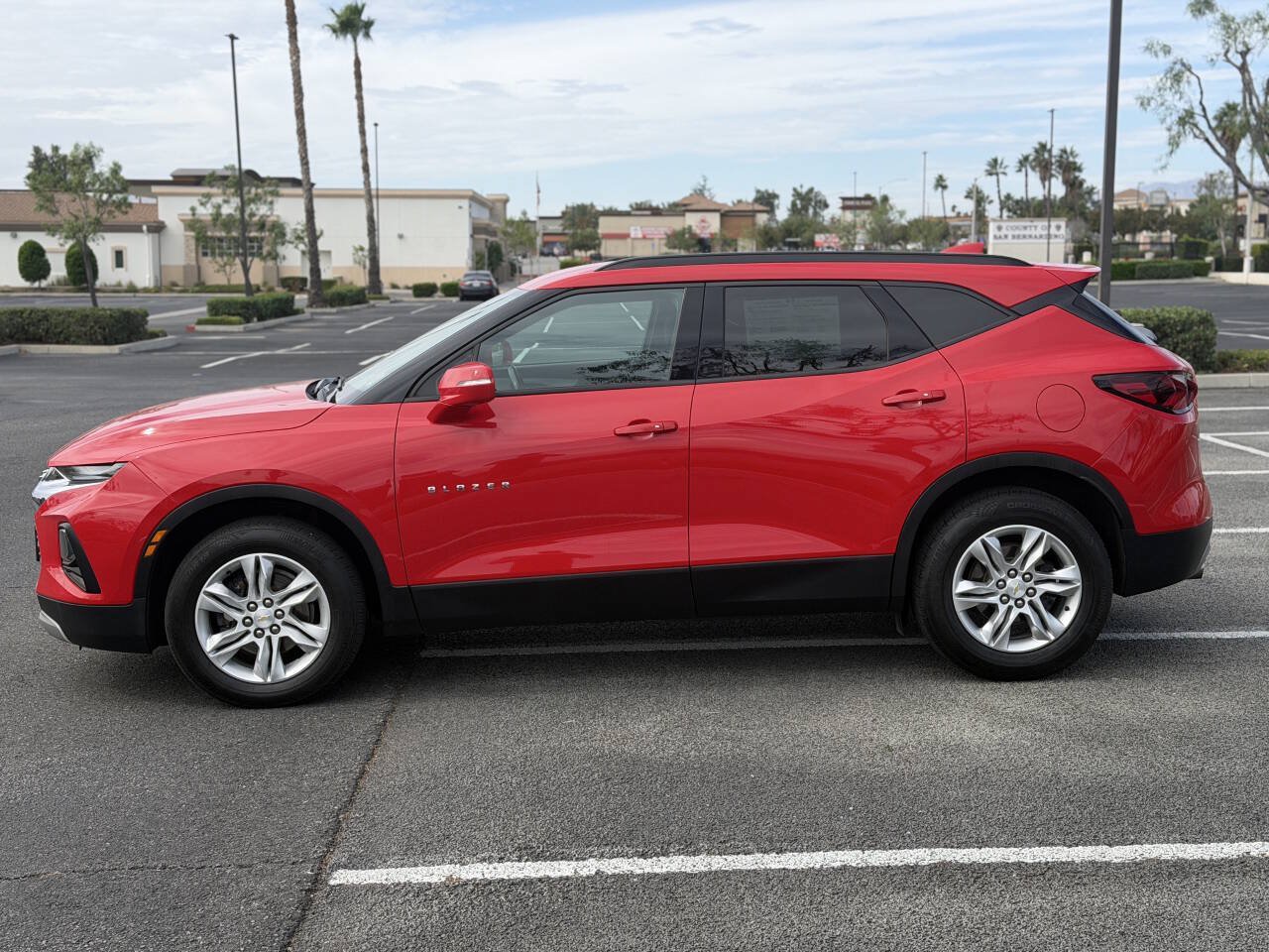 Used 2020 Chevrolet Blazer LT FWD image 5