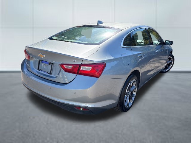 Used 2024 Chevrolet Malibu LT FWD image 4
