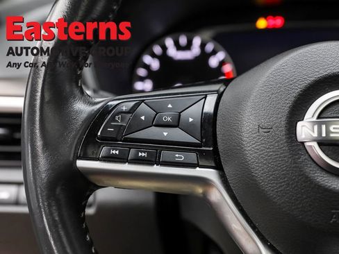 Used 2023 Nissan Altima 2.5 SL FWD image 15