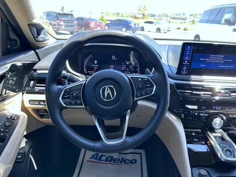 Used 2025 Acura MDX SH-AWD w/ Technology Package image 11