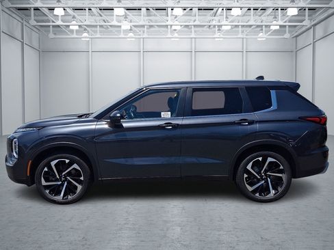 Used 2024 Mitsubishi Outlander SE AWD/4WD image 6