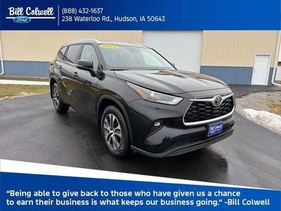 Used 2024 Toyota Highlander XLE