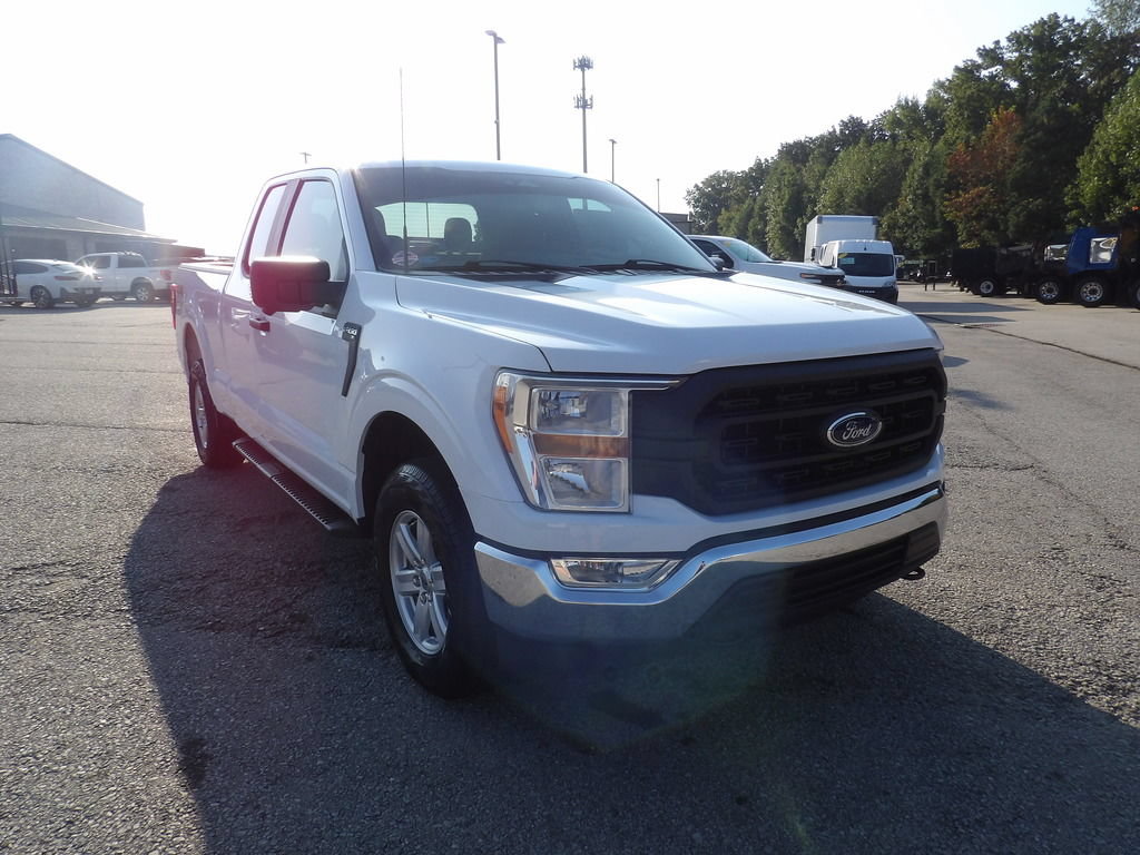 Used 2022 Ford F150 XL w/ Equipment Group 101A High AWD/4WD image 11