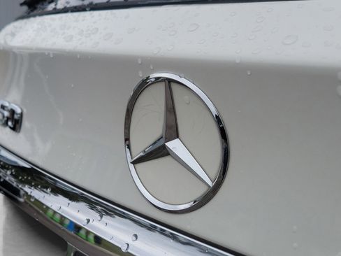 Certified 2018 Mercedes-Benz GLA 250 image 8