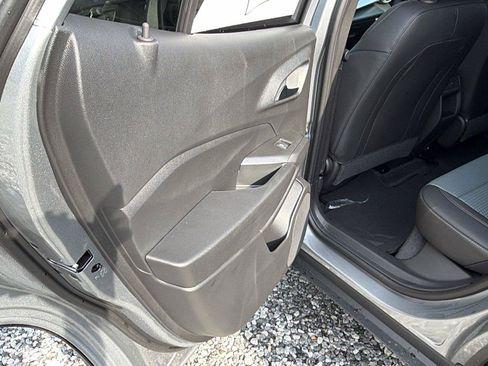 New 2026 Chevrolet Trax LT FWD image 17