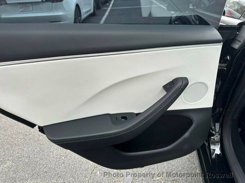 Used 2024 Tesla Model 3 Performance image 21