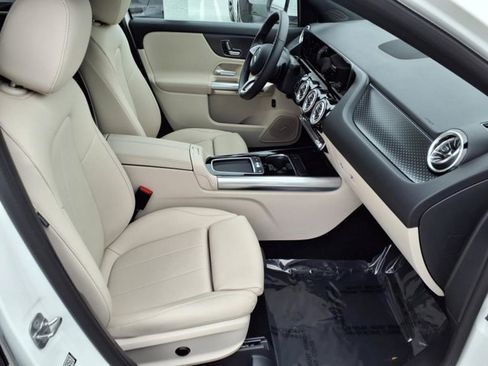 Used 2025 Mercedes-Benz GLA 250 image 15