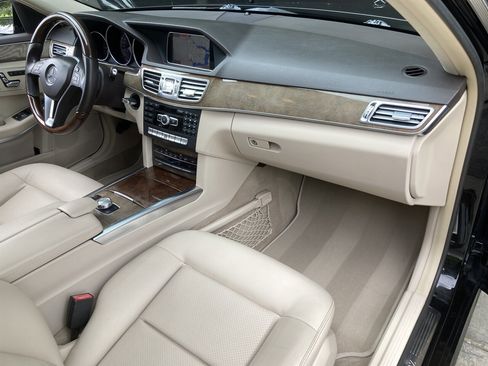 Used 2014 Mercedes-Benz E 350 4MATIC Wagon image 24