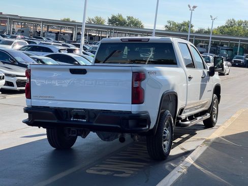 Used 2020 Chevrolet Silverado 2500 W/T w/ WT Convenience Package AWD/4WD image 3