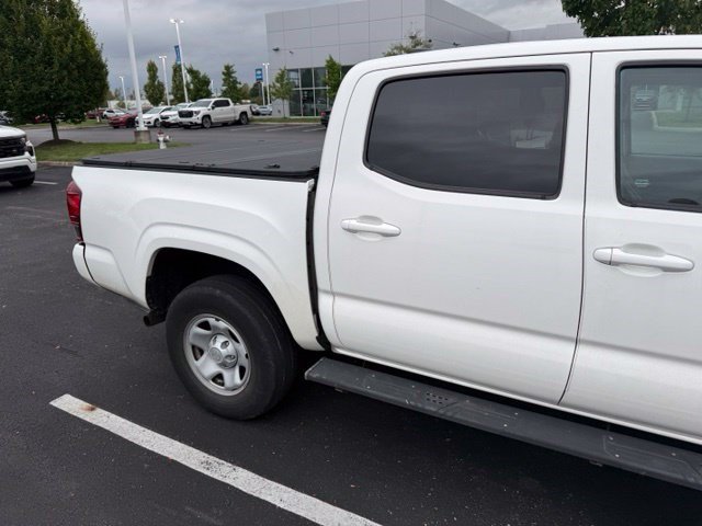 Used 2022 Toyota Tacoma SR AWD/4WD image 13
