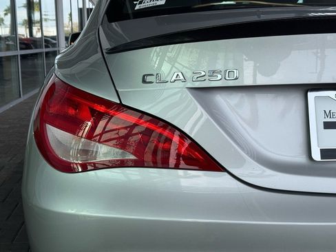 Used 2018 Mercedes-Benz CLA 250 CLA 250 image 21