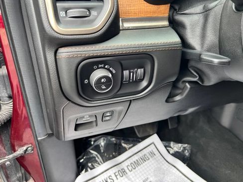 Used 2019 RAM 1500 Limited AWD/4WD image 20
