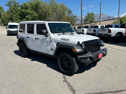 Used 2022 Jeep Wrangler Unlimited Sport AWD/4WD image 8