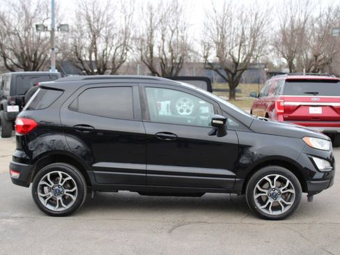 Used 2018 Ford EcoSport SE image 4